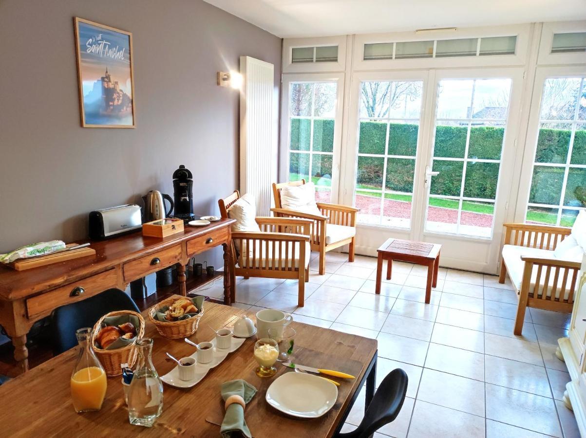 La Minoterie Bed and Breakfast Tessy-sur-Vire Εξωτερικό φωτογραφία