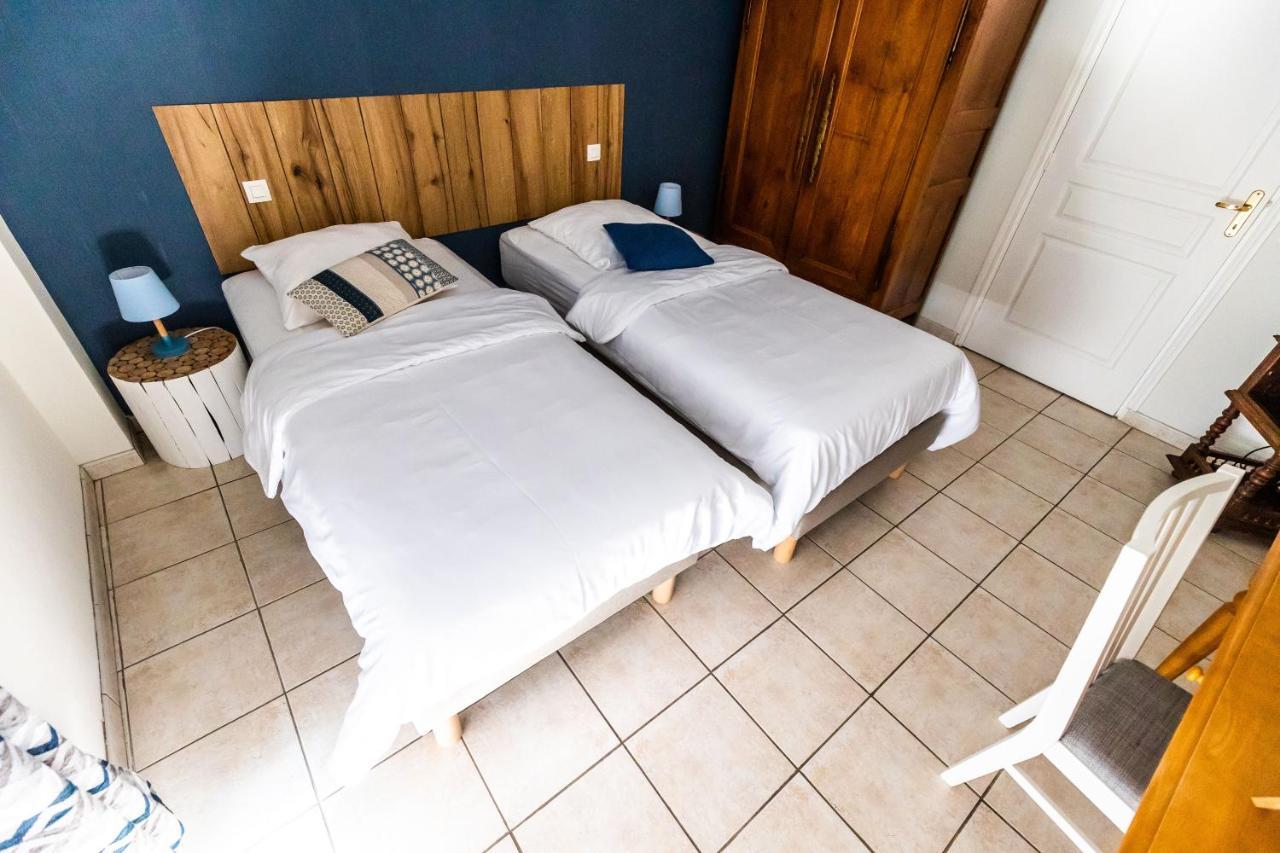 La Minoterie Bed and Breakfast Tessy-sur-Vire Δωμάτιο φωτογραφία