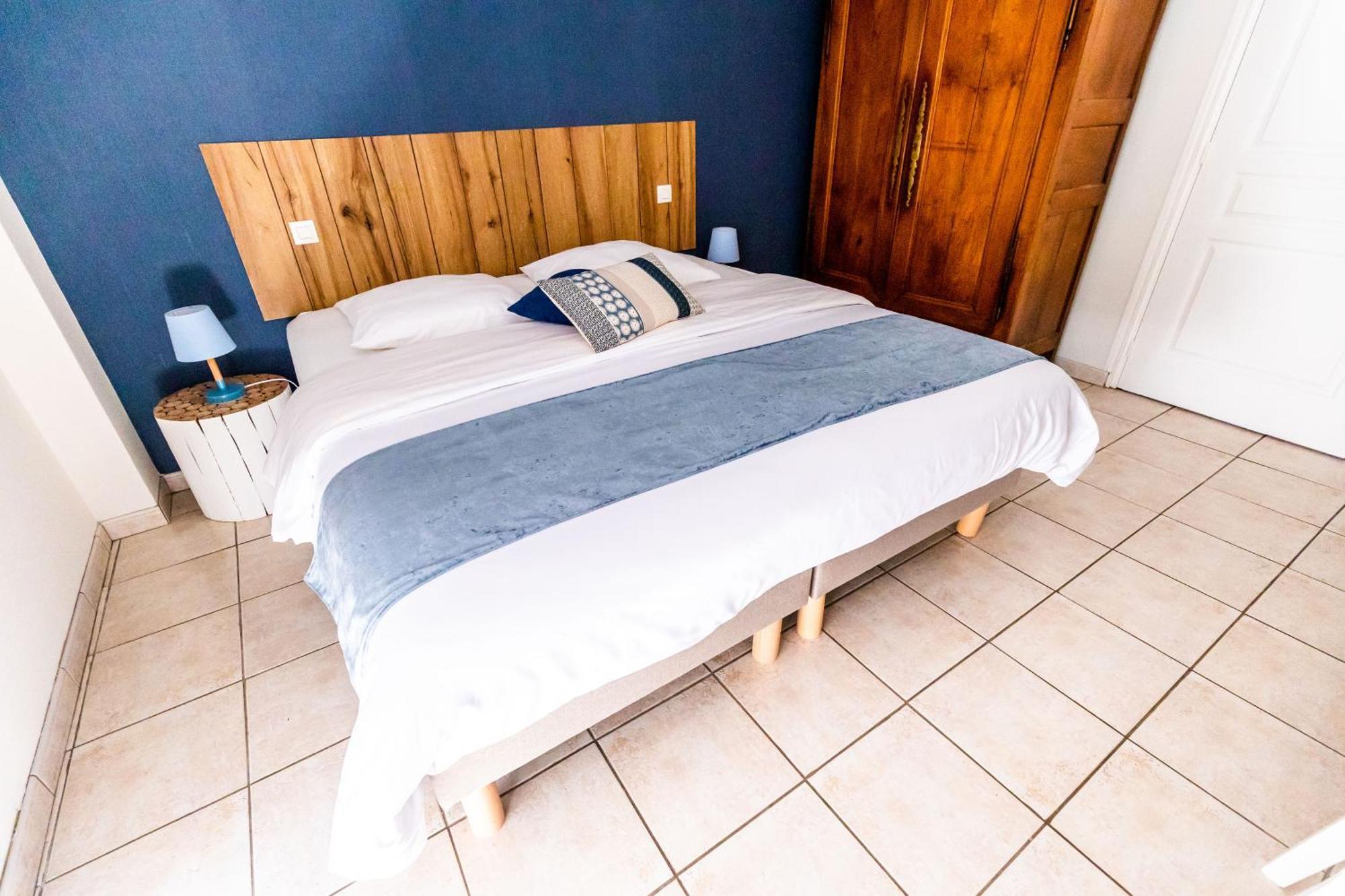 La Minoterie Bed and Breakfast Tessy-sur-Vire Δωμάτιο φωτογραφία